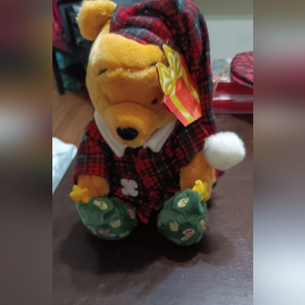 Disney Christmas Stuffed Winnie the Pooh and Tigger